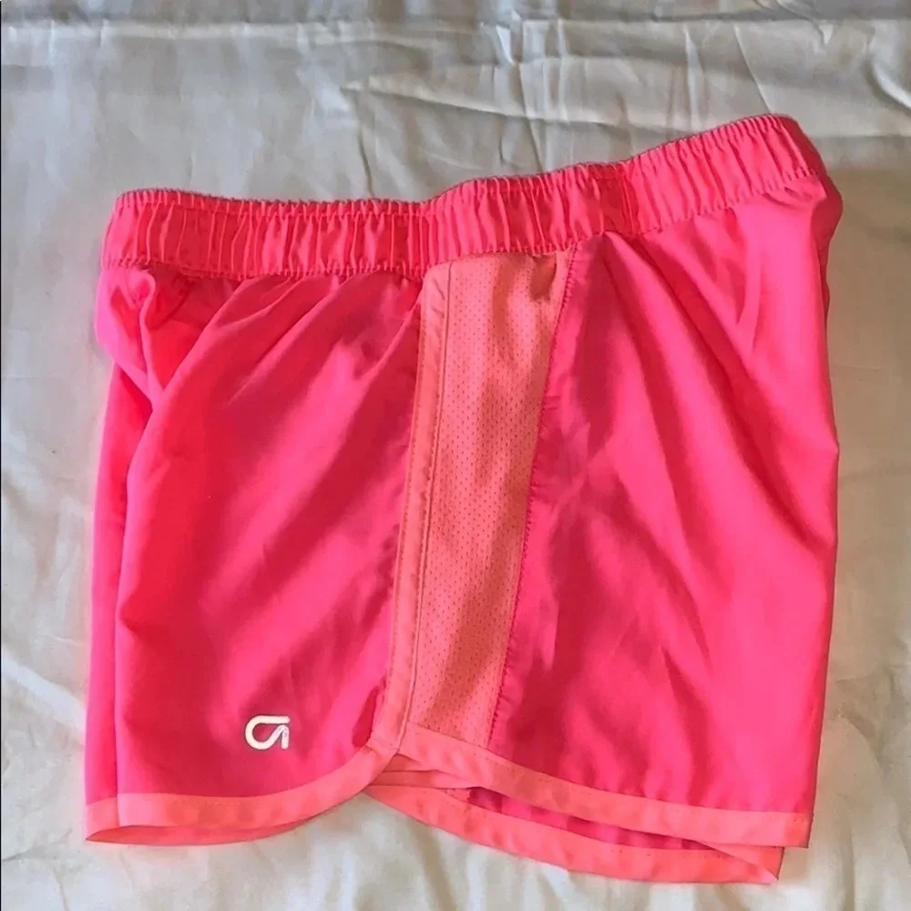 Gap girls athletic shorts size M